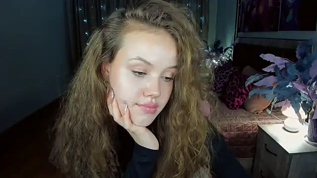 BeatriceShine's cam snapshot