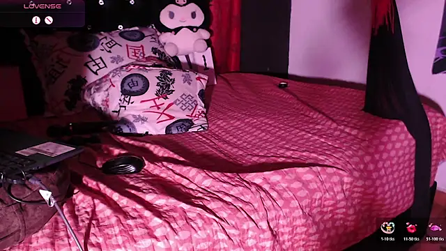 Poison_luna live sex cam