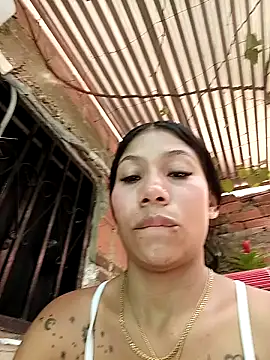 Rous-squir live sex cam