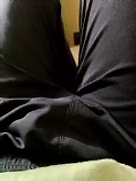 bigdick2299 live sex cam