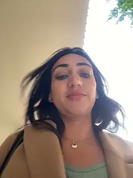 Ninabigtitied live sex cam