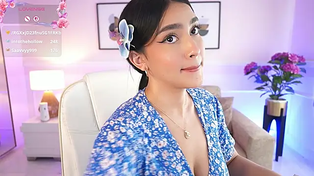 JulesBenett live sex cam