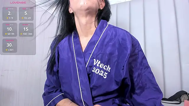 Cleopatra_Trans's cam snapshot