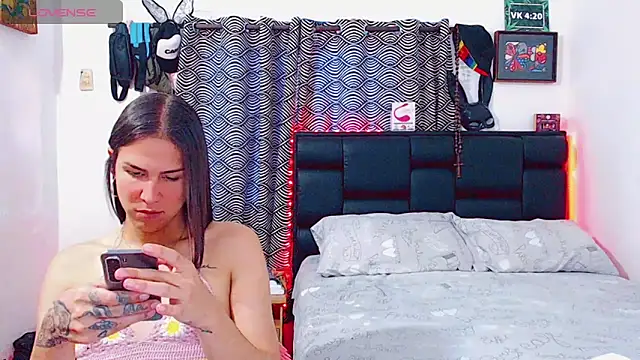 Azley_sweet's cam snapshot