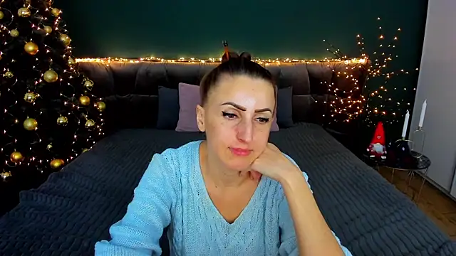 Rebecca_Diamond's cam snapshot