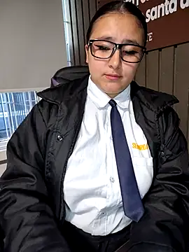 Cute_Penelope's cam snapshot