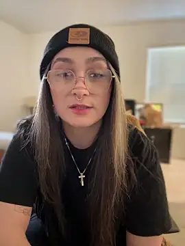 Alix_Valentine's cam snapshot