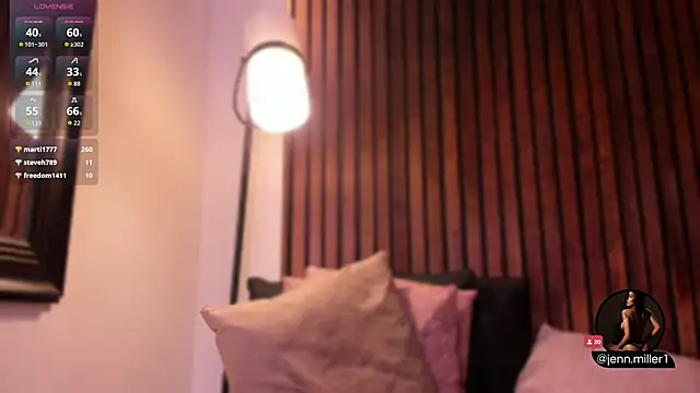 Jennmiiller_'s cam snapshot