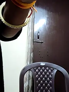 Komal-verma1's cam snapshot