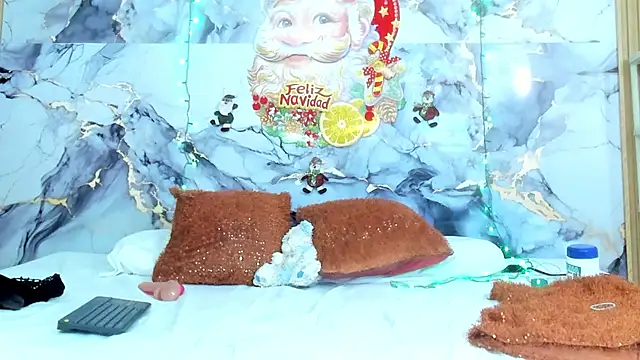 luna_hoott's cam snapshot