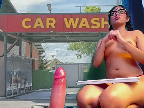 Isis_Valen live sex cam