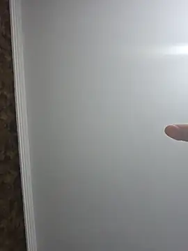 Virggin_Squirt live sex cam