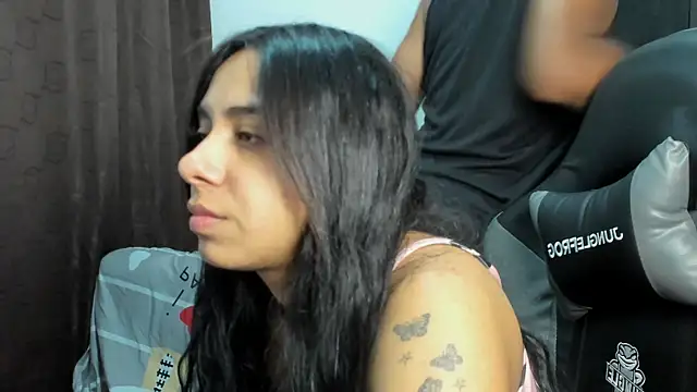 violet_and_myers live sex cam