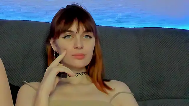 Eva_Meaw's cam snapshot