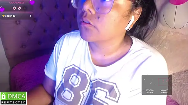 KittyHot20's cam snapshot