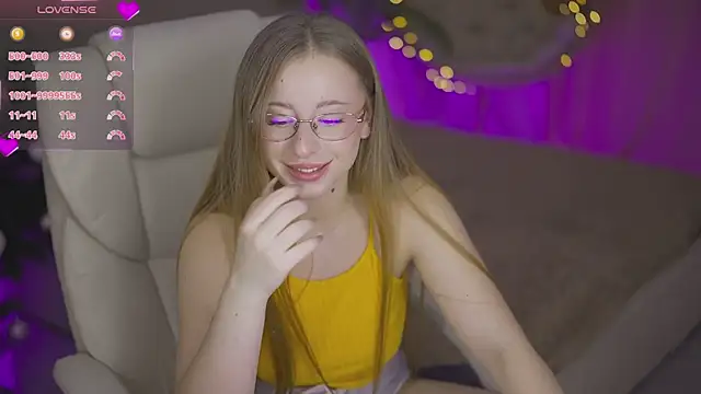 SilverrMoon's cam snapshot