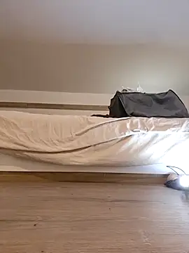 Xladycharme's cam snapshot