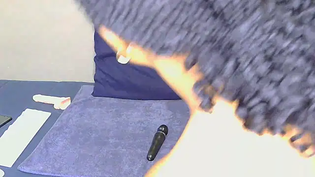 Serafynn's cam snapshot