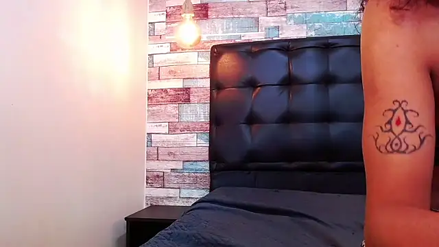 Foxy_Ella_'s cam snapshot