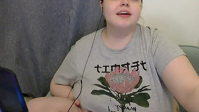 brattyprincessemma's cam snapshot