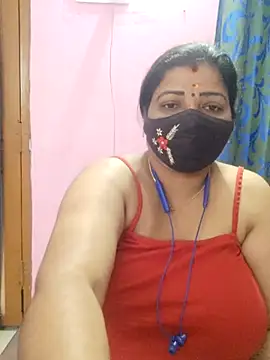 lathikaqueentamil's cam snapshot