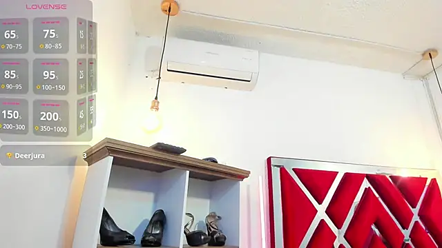 VALERIAQUEENTS__'s cam snapshot