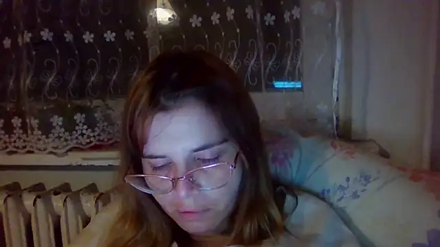 HornyElena's cam snapshot