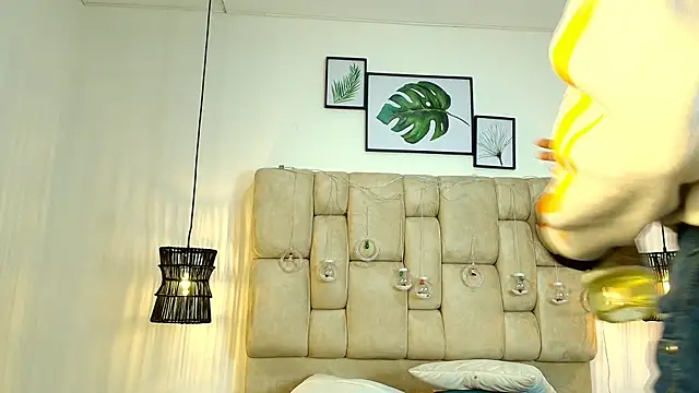 Zoelucas live sex cam