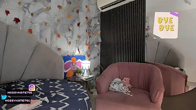 Katemoss70 live sex cam