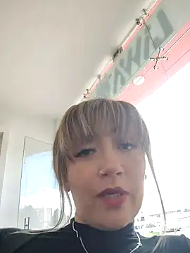 tata_sanz_ live sex cam