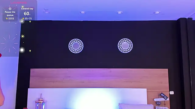 MiaTaylorSweet's cam snapshot