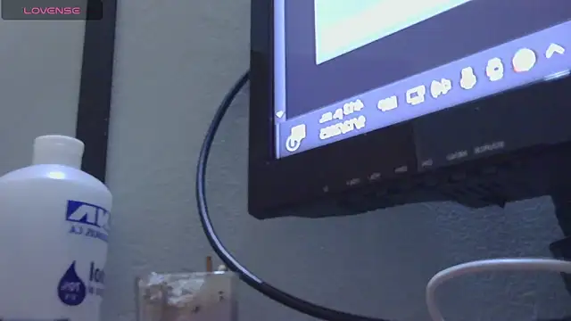 blondiebbc's cam snapshot