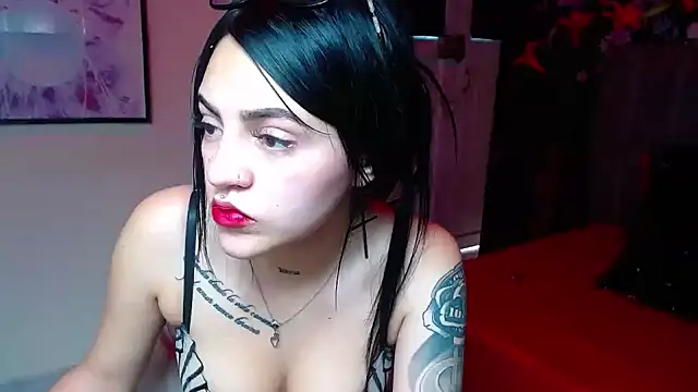 Violettasquirt's cam snapshot