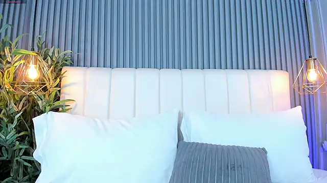 LinaGlam's cam snapshot