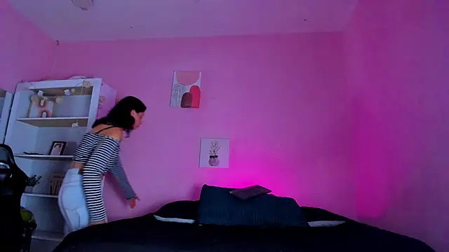 Georgina_Ferri_'s cam snapshot