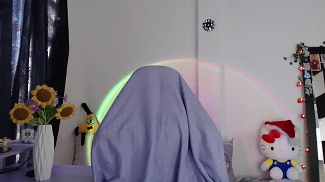 YUKII-UWU's cam snapshot