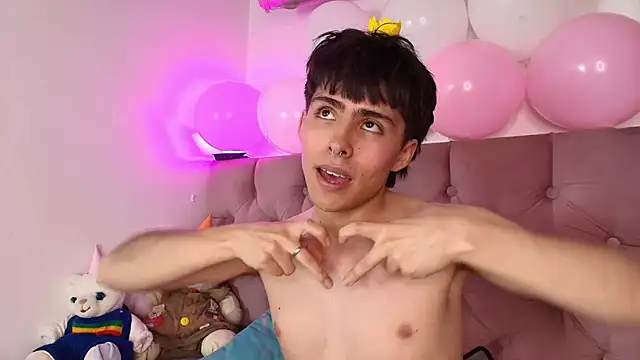 PepperTwink live sex cam
