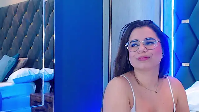 ThaniaJones's cam snapshot