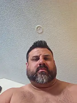 Roddog18 live sex cam