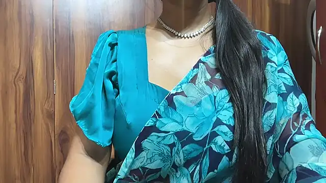 julie_08's cam snapshot