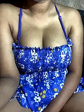 Boobs_Queen_'s cam snapshot