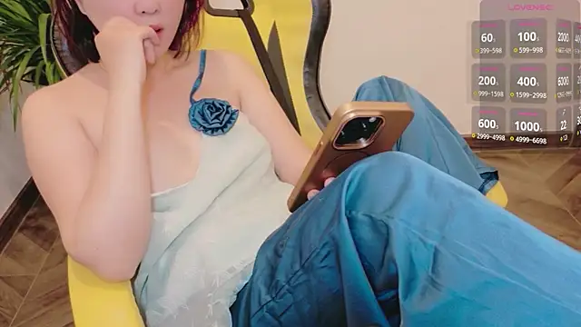 Clumsy_Girl's cam snapshot