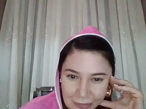 Lomivah live sex cam