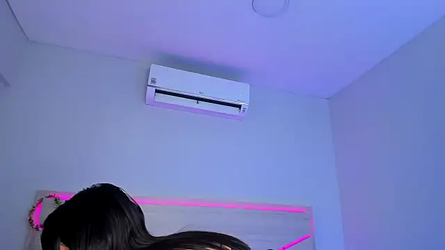 ZoeMorris's cam snapshot