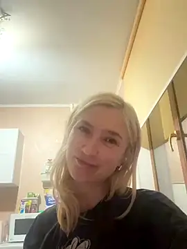 KisJeni's cam snapshot