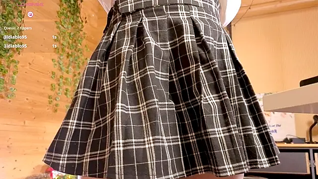 emiliyafox_ live sex cam