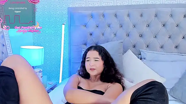 Evaa_Lunna_ live sex cam