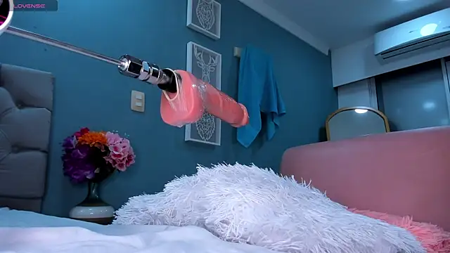 Luna_Raay live sex cam