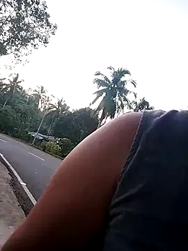 Lovelywoman43 live sex cam