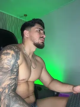 Brad_Summer live sex cam